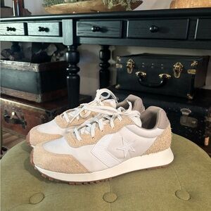 Converse Light Beige and Cream Sneakers NWOT